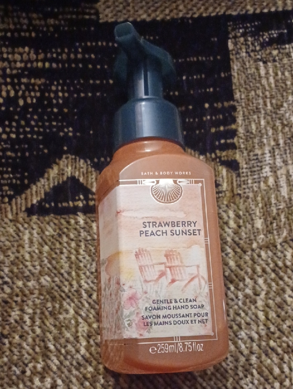 4/$40 New Bath & Body Works "Strawberry Peach Sunset" Foaming Hand Soap - 259 mL